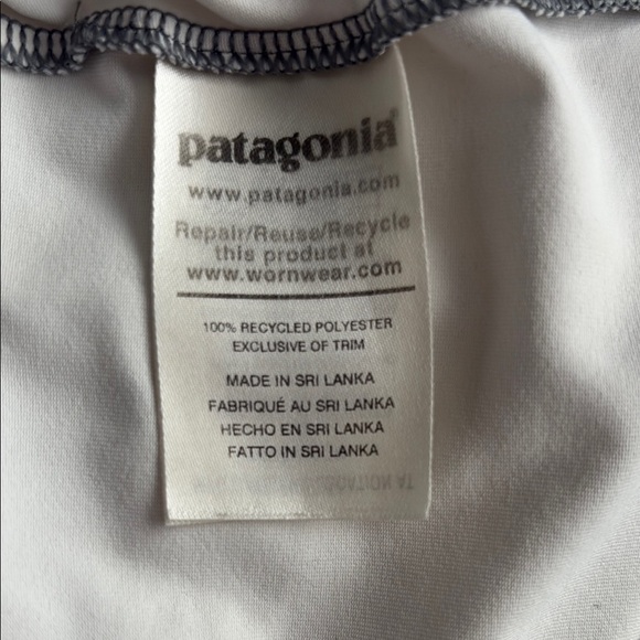 Patagonia Women’s Gray and White Hooded Long Sleeve Sun Shirt Size Large - Picture 11 of 12